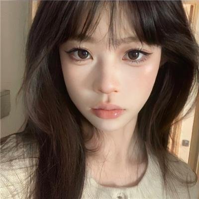 一个人的皮影戏